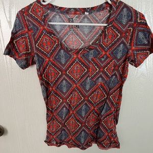 nollie scoop neck tee